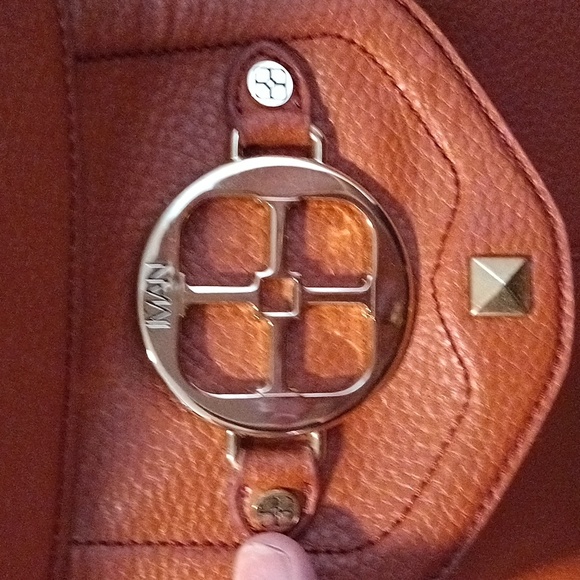 IMAN Tan large 🎒 Bag - Picture 2 of 11